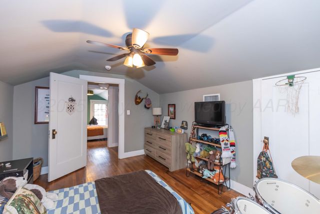 1611 S Van Buren Street, Amarillo, TX 79102