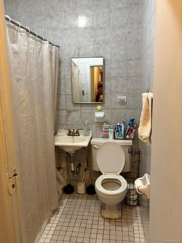 17 3rd Street, New Rochelle, NY 10801