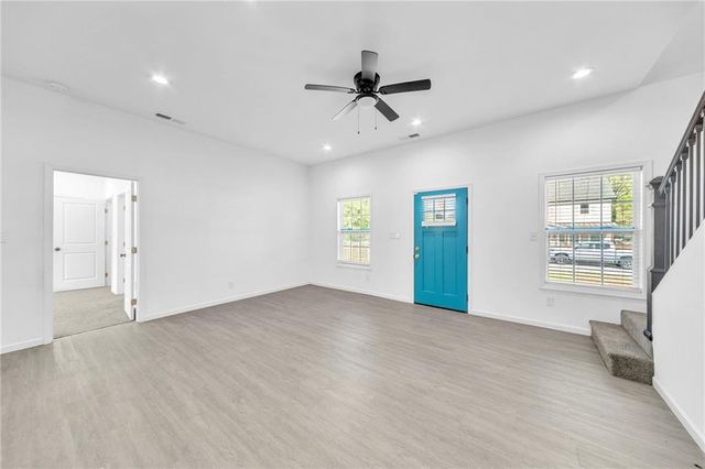 1136 Oak Knoll Terrace SE, Atlanta, GA 30315