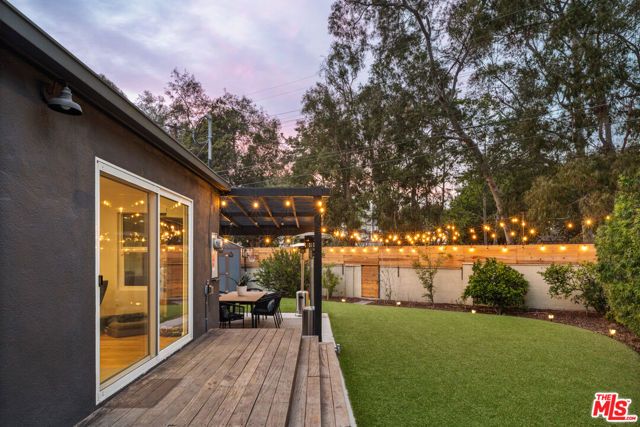 5981 W 74th Street, Los Angeles, CA 90045