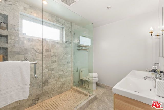 5981 W 74th Street, Los Angeles, CA 90045