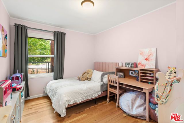 5981 W 74th Street, Los Angeles, CA 90045