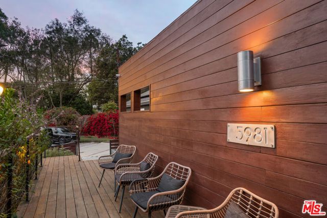 5981 W 74th Street, Los Angeles, CA 90045