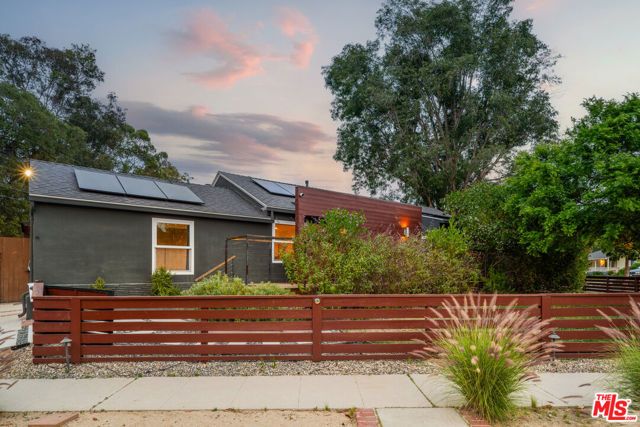 5981 W 74th Street, Los Angeles, CA 90045