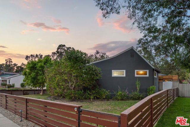 5981 W 74th Street, Los Angeles, CA 90045