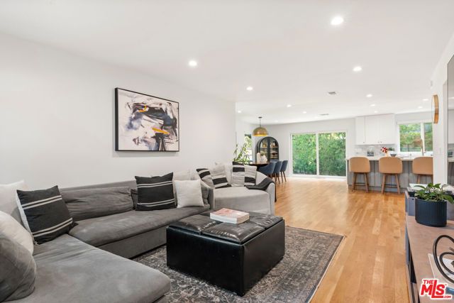 5981 W 74th Street, Los Angeles, CA 90045