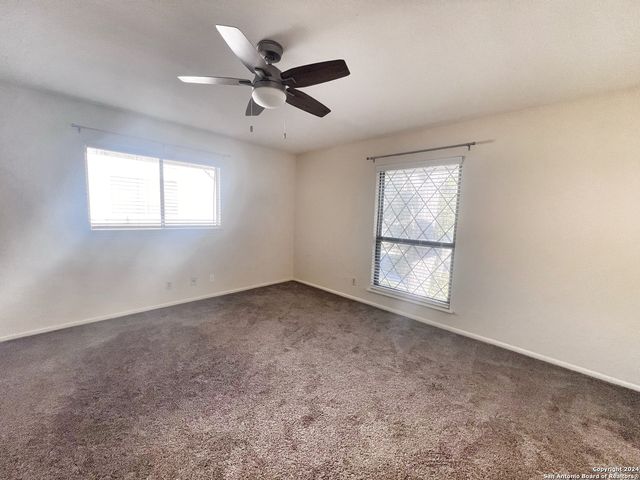 1438 Plumeria St, San Antonio, TX 78232