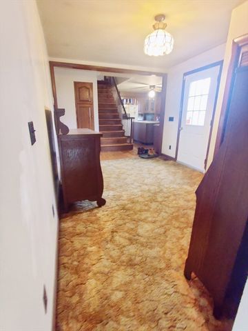 32 Morton Ave, Dartmouth, MA 02747