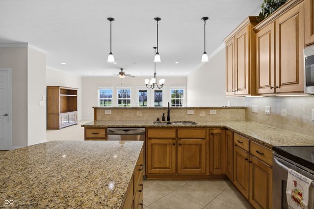 5115 Sanibel Drive, Columbus, IN 47203