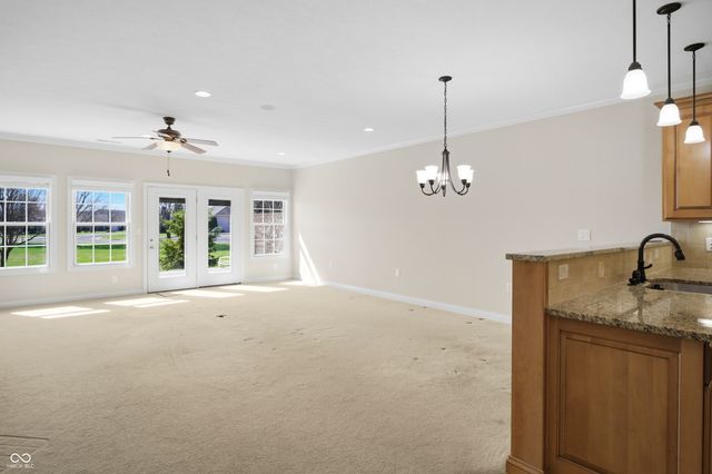 5115 Sanibel Drive, Columbus, IN 47203