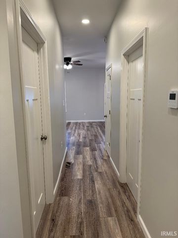 328 E OAK Street, Princeton, IN 47670