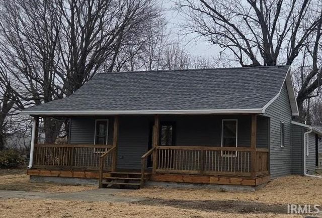 328 E OAK Street, Princeton, IN 47670