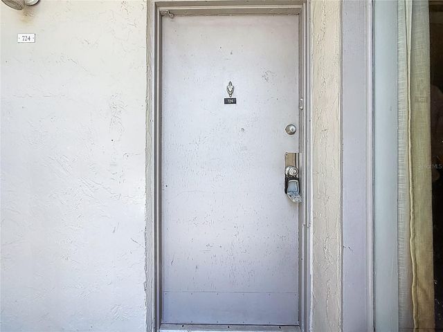 2625 STATE ROAD 590 724, Clearwater, FL 33759