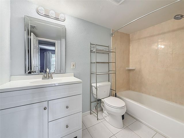 2625 STATE ROAD 590 724, Clearwater, FL 33759