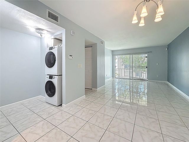 2625 STATE ROAD 590 724, Clearwater, FL 33759