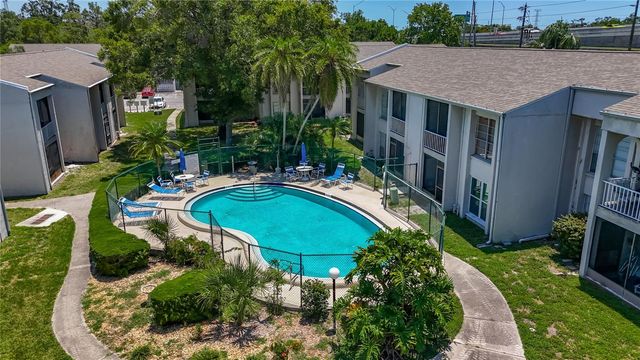2625 STATE ROAD 590 724, Clearwater, FL 33759