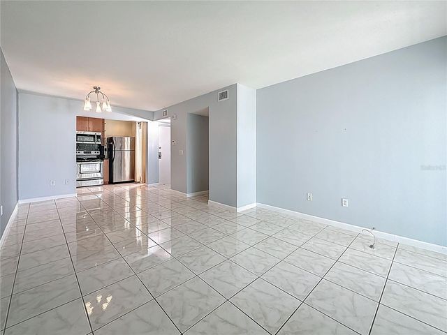 2625 STATE ROAD 590 724, Clearwater, FL 33759