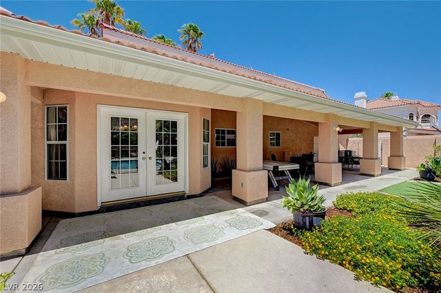 548 Radwick Drive, Las Vegas, NV 89110