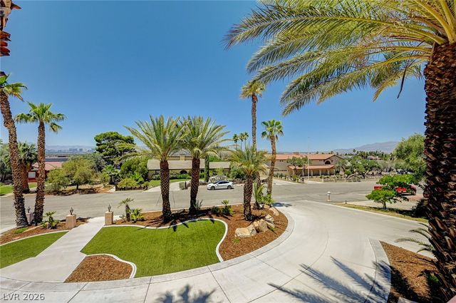 548 Radwick Drive, Las Vegas, NV 89110