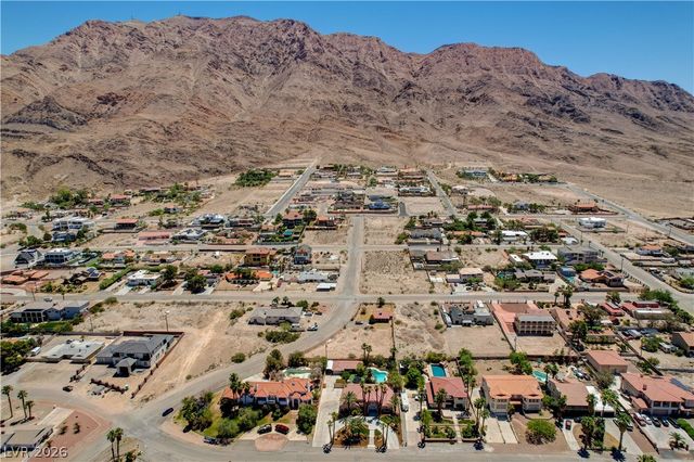 548 Radwick Drive, Las Vegas, NV 89110