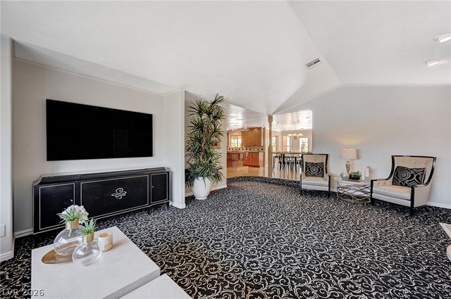 548 Radwick Drive, Las Vegas, NV 89110