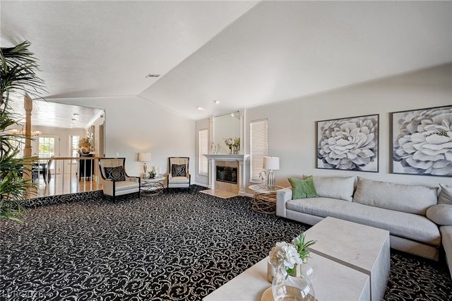 548 Radwick Drive, Las Vegas, NV 89110