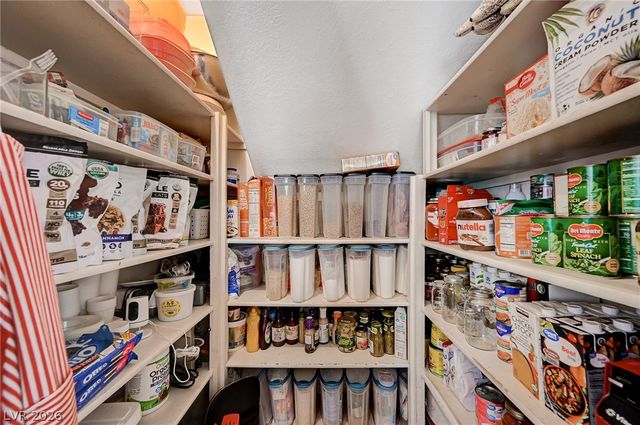 548 Radwick Drive, Las Vegas, NV 89110