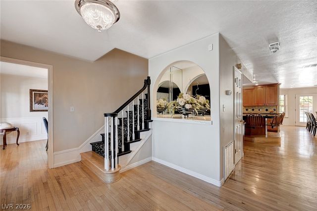 548 Radwick Drive, Las Vegas, NV 89110