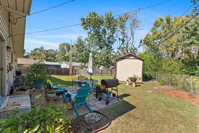 1908 E Evanston St, Park City, KS 67219