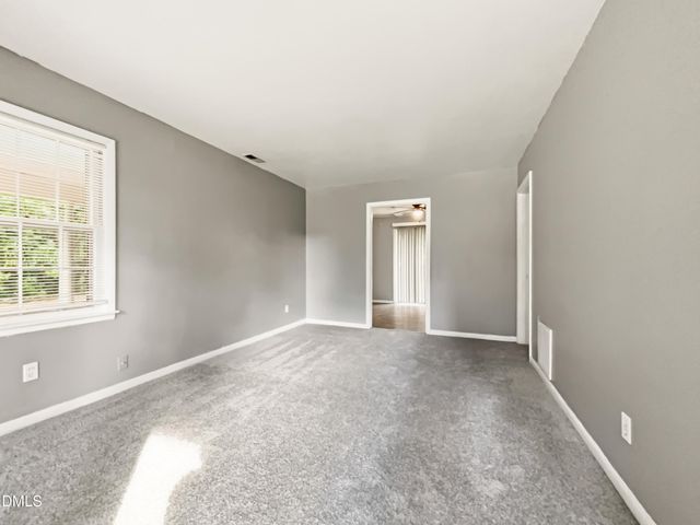 208 Starhill Avenue, Fayetteville, NC 28303