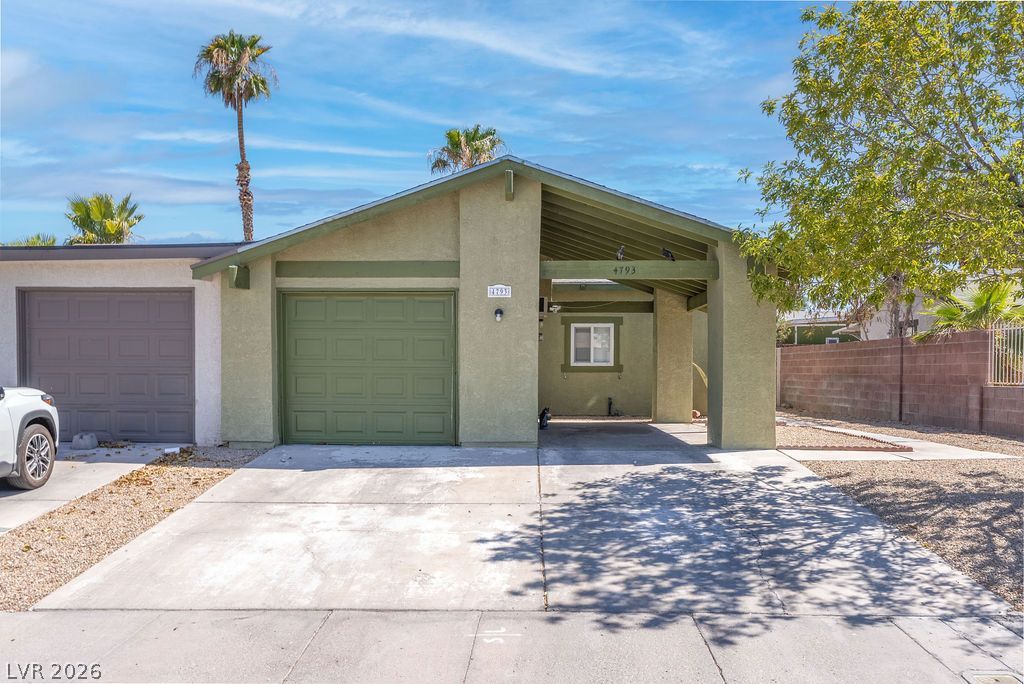 4793 Via Renaldo, Las Vegas, NV 89103