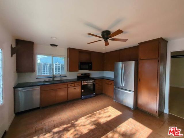 6656 Swan Street, Ventura, CA 93003