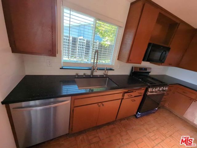 6656 Swan Street, Ventura, CA 93003