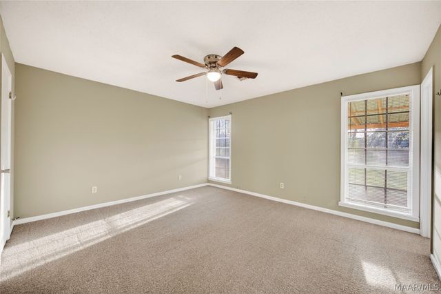 6735 Pineleaf Drive, Elmore, AL 36025