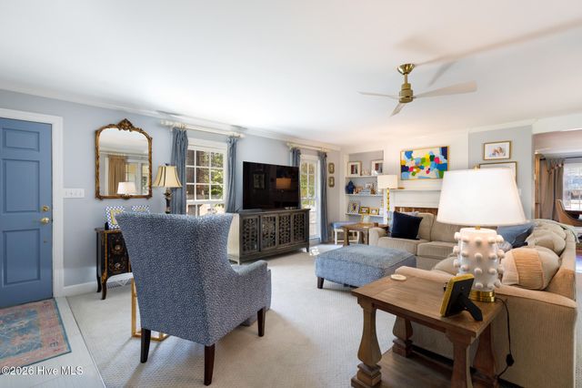 675 Lake Dornoch Drive, Pinehurst, NC 28374