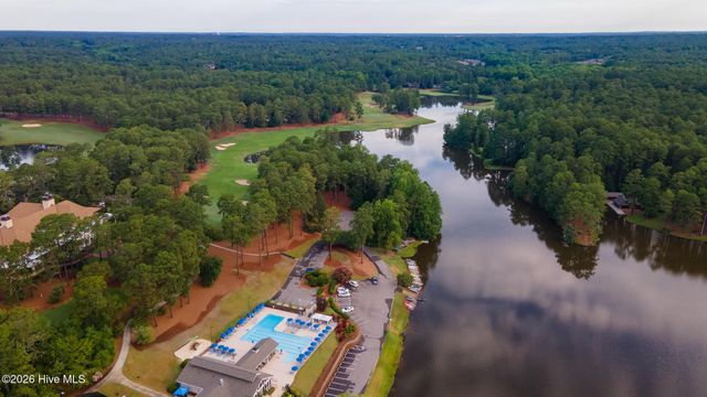 675 Lake Dornoch Drive, Pinehurst, NC 28374