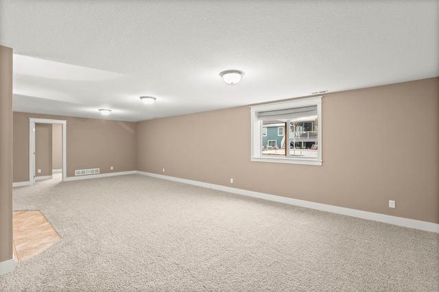 1623 NW 30th Court, Ankeny, IA 50023