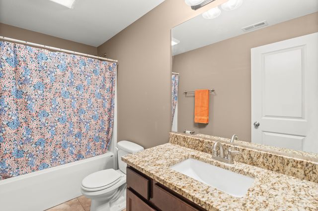 1623 NW 30th Court, Ankeny, IA 50023