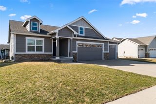 1623 NW 30th Court, Ankeny, IA 50023