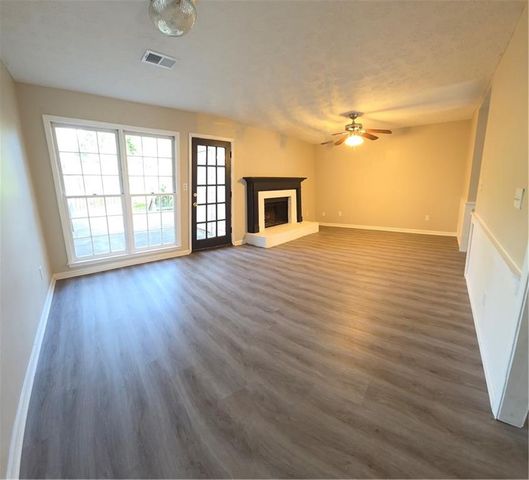 4871 Jenny Drive, Acworth, GA 30101