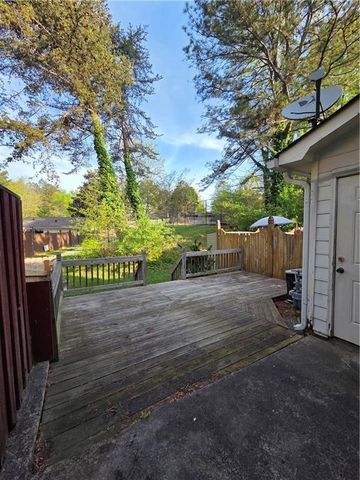 4871 Jenny Drive, Acworth, GA 30101