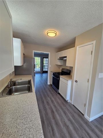 4871 Jenny Drive, Acworth, GA 30101