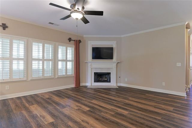 103 Hawthorne Ridge Circle, Dallas, GA 30132