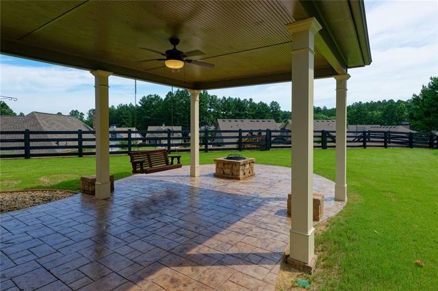 103 Hawthorne Ridge Circle, Dallas, GA 30132