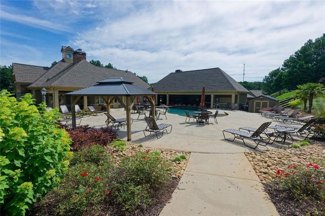103 Hawthorne Ridge Circle, Dallas, GA 30132