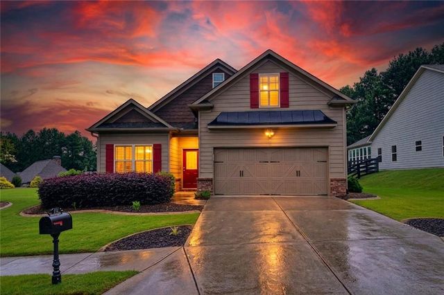 103 Hawthorne Ridge Circle, Dallas, GA 30132