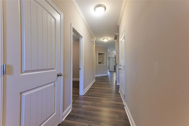 103 Hawthorne Ridge Circle, Dallas, GA 30132