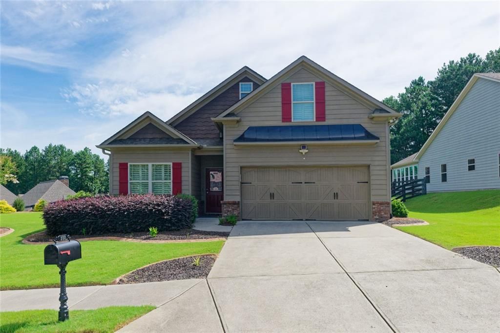103 Hawthorne Ridge Circle, Dallas, GA 30132