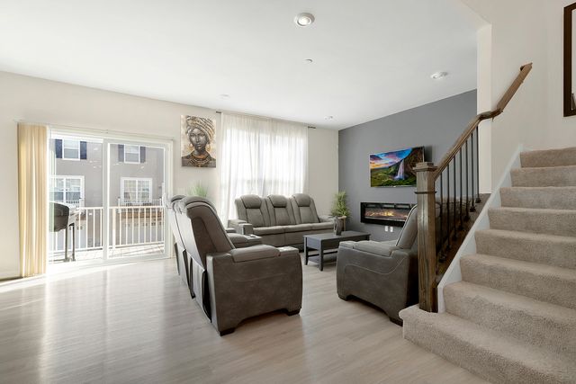 10306 Kerry Ridge Court, Chicago Ridge, IL 60415
