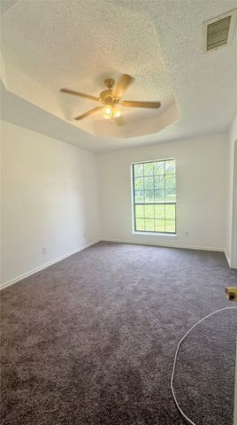 211 Anchor Lane, Gun Barrel City, TX 75156
